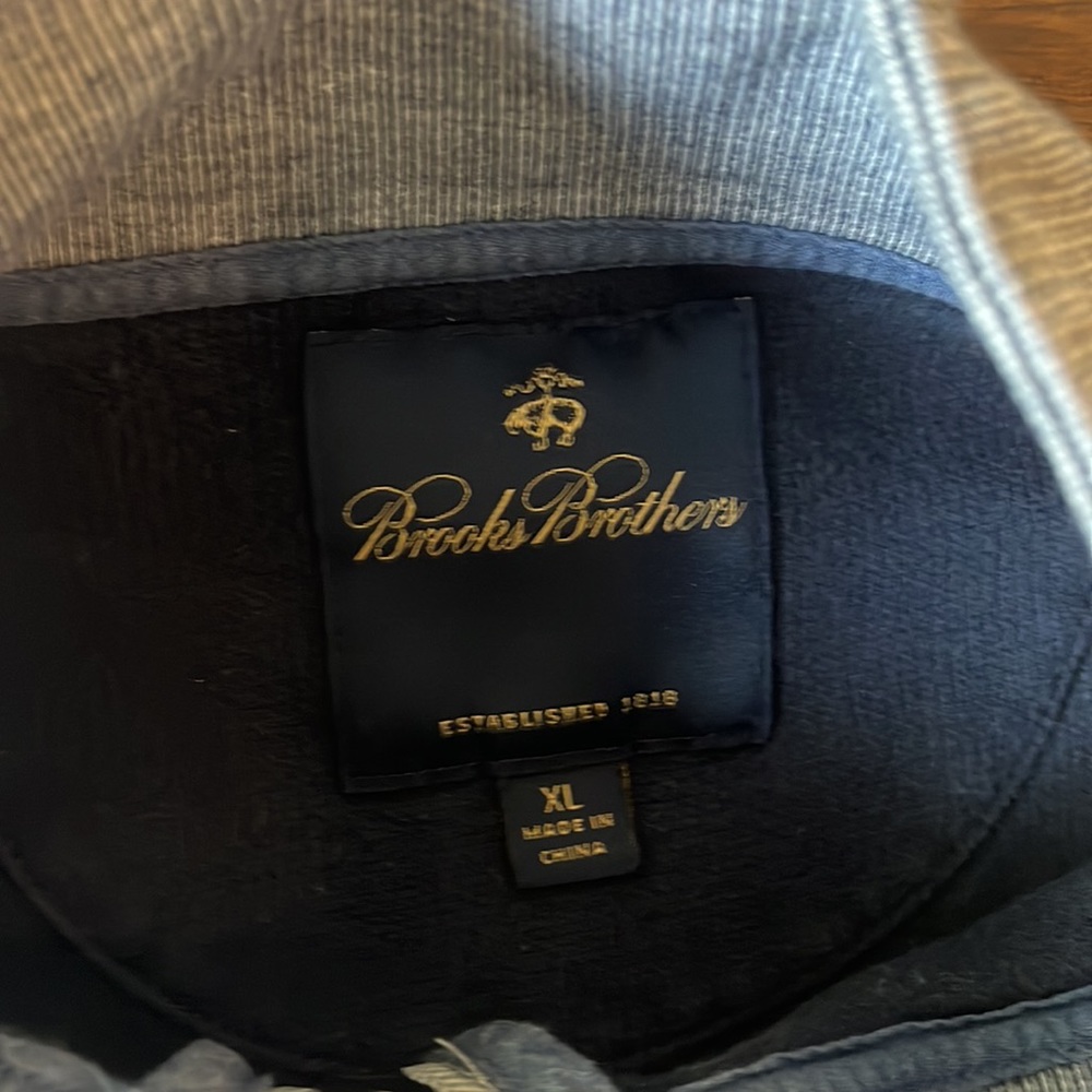 Brooks Brothers 1/4 Zip - Picture 3 of 4